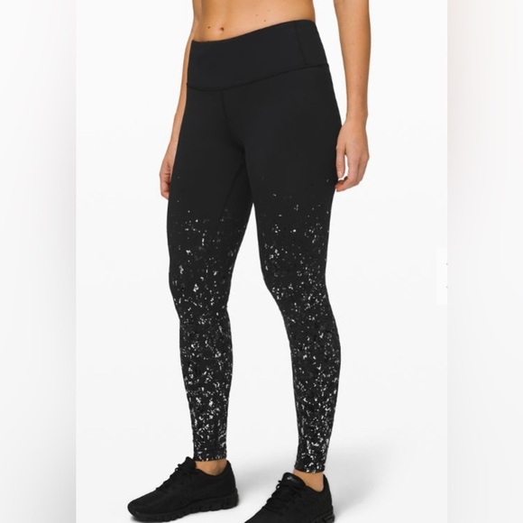 lululemon athletica Pants - Lululemon Women's Size 6 Speed Wunder Tight 28” Spark Leggins Black Silver